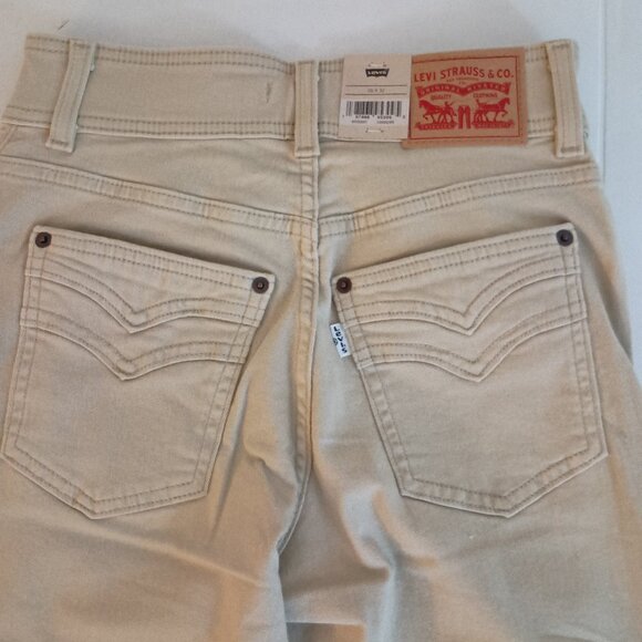 Levi’s 726 High Rise Flare Jeans Tan Size 26x32 NWT - Picture 4 of 16